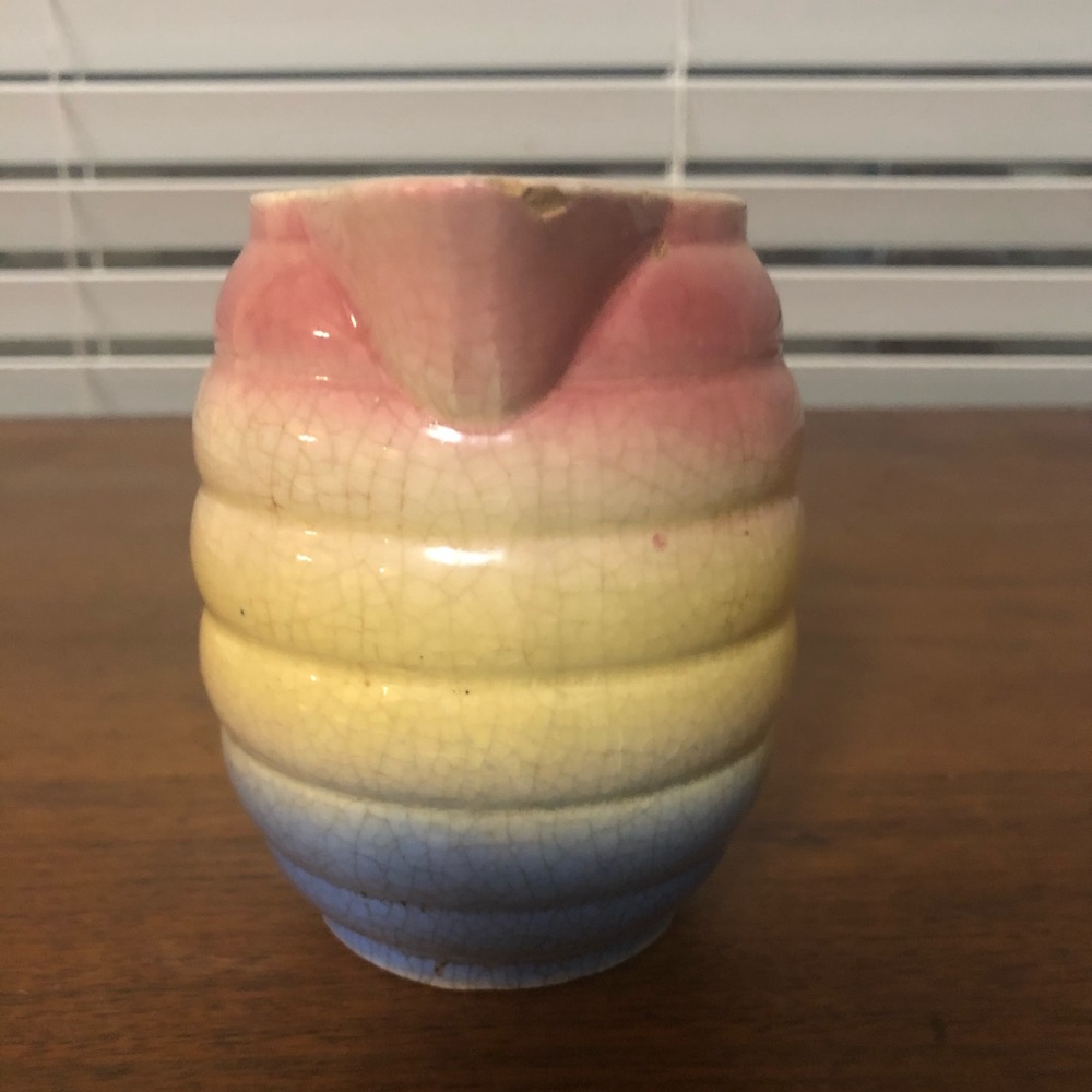 Pitcher/Creamer - Picture 2 of 4